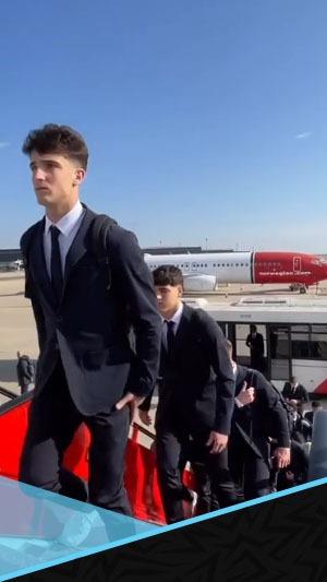 بتواجد روبيرتو وجواو فيليكس.. برشلونة يتوجه إلى نابولي